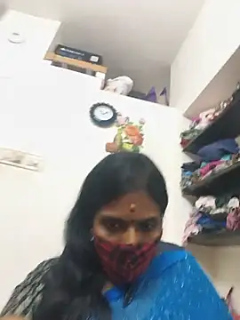 Tamil_Yalini12