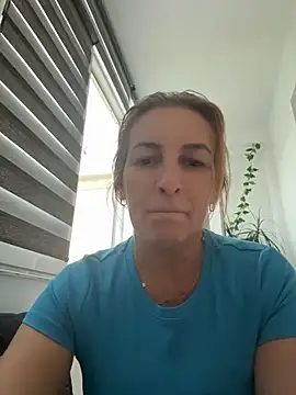 Hot-Milf4U webcam