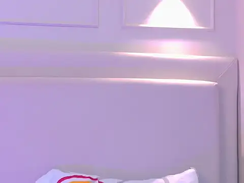 naomiklarc (F teen) - 🥵Ahegao face🥵