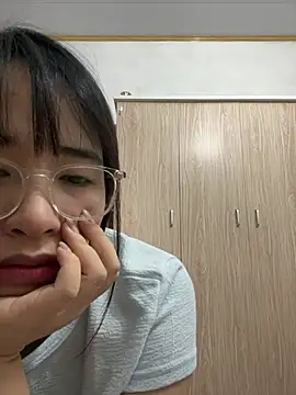 Babybooo01_ webcam