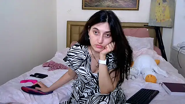 Iren live cam on StripChat