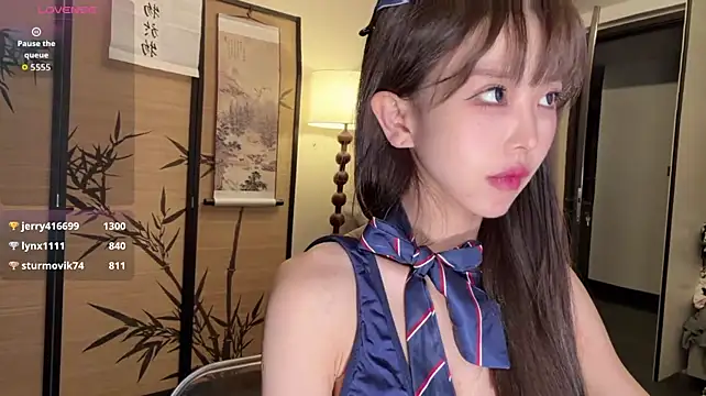serena-511 (F young) - 超近距离观赏蜜穴