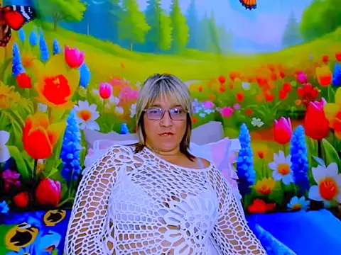 indianroxy webcam