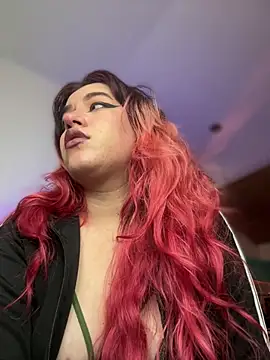 NikkiNix webcam