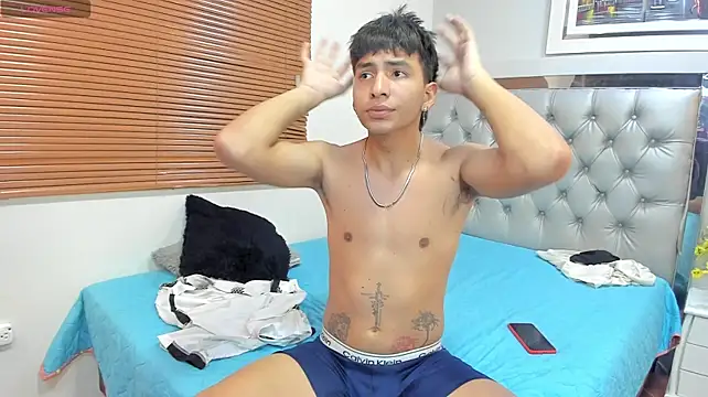 Leo_Royce webcam
