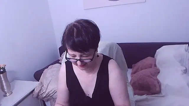 ChristaRose ⏭ webcam chat