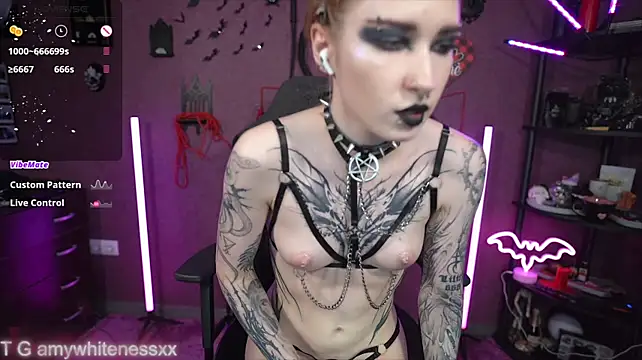 amywhitenessxx webcam