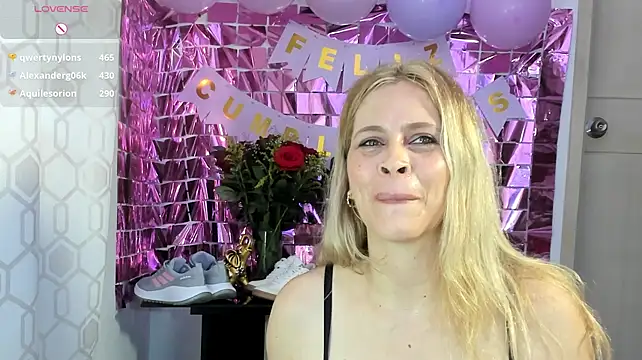samanthaexsotic's live room