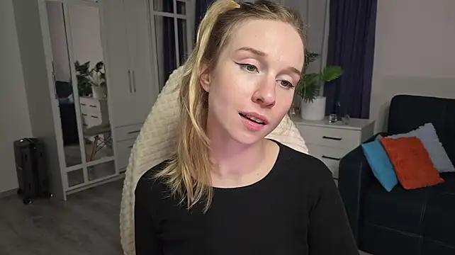 Eve_Sin live cam on StripChat