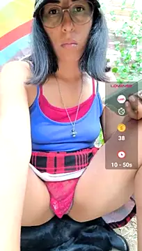 MirandaSingle webcam
