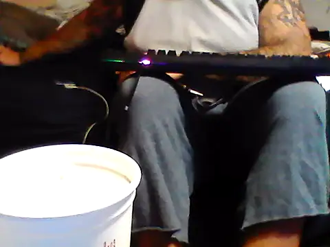 Smiley4skin22 webcam