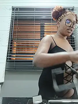 Cherrydollx webcam