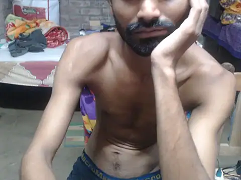 HotAarya live cam preview