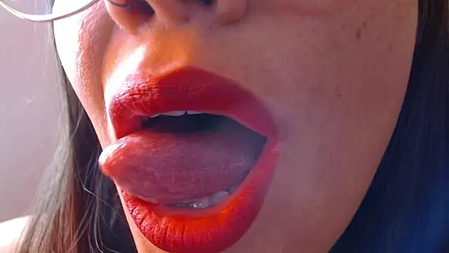 miss_evoleth2 (F young) - hot blowjob