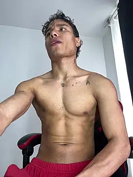 nelmodel1 (M twink) - Put in a hard cock + spit it out