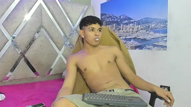 nova_mitchell7 (M twink) - SHOW CUM