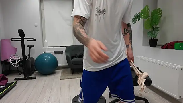 igor_wilde (M twink) - HELP ME REACH THISSS !!!!!!!