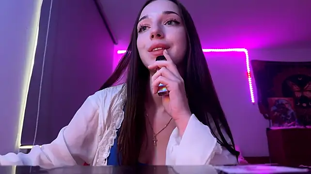AntoninaErtle webcam