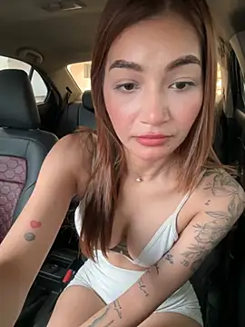 La_machi__ live cam on StripChat