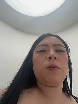 BabySweett_ live cam on StripChat