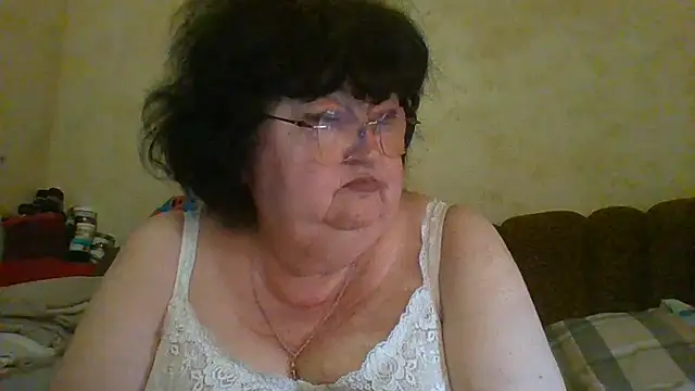 MilaSky5303 live cam on StripChat