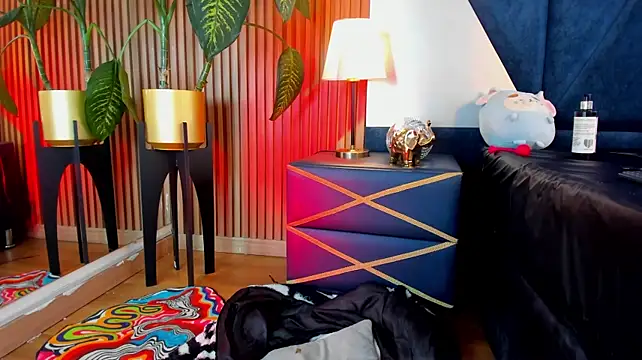 Olivia_Collinns1 live cam on StripChat