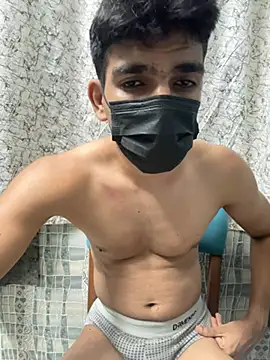 naughtytomboy78 (M young) - Naked shower