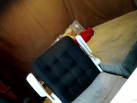 Precious_ThickDick_cummer