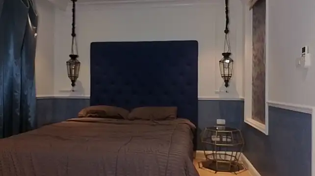 Marrymeplz webcam