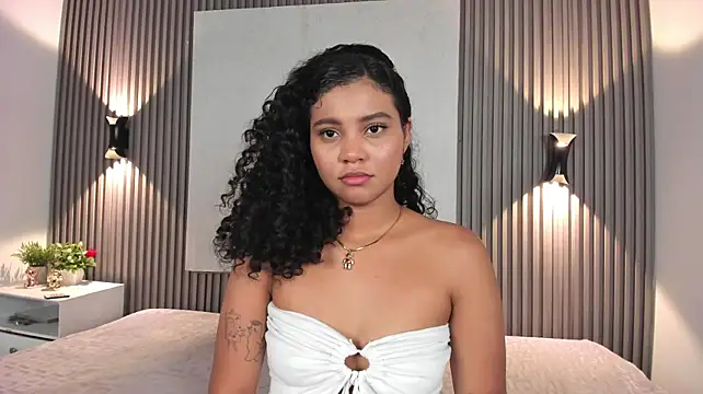 Zafiiraa webcam