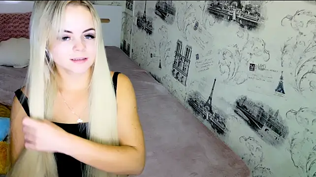 lovely-eyes webcam