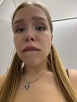 Liza_risky