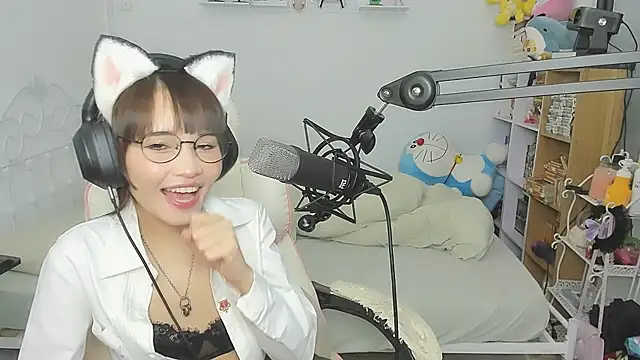 NeKo-nEk0-niI webcam