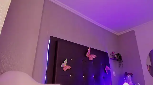 emma_lye webcam
