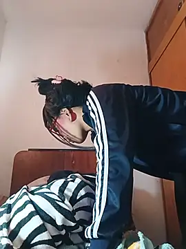 xblackstarX1 webcam