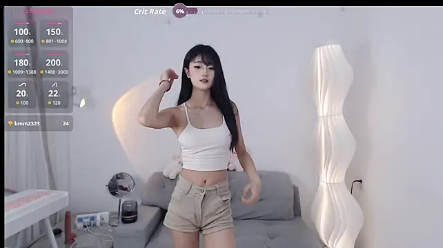 Lucya-a webcam