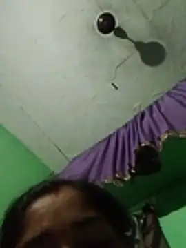Rinee_iohtuh2 webcam