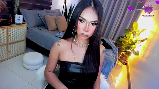 UrSluttyGoddess webcam