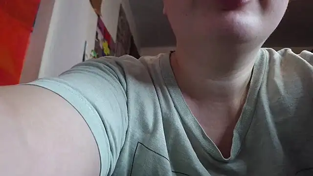 Cora_Maro webcam