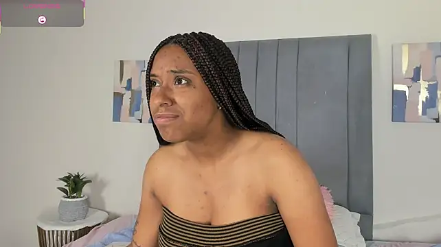 Sophia_Ebony webcam