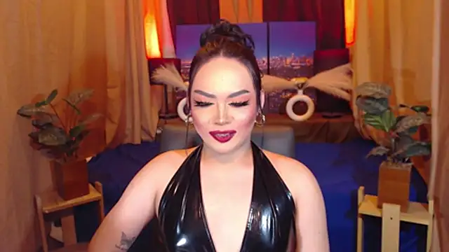 NaughtyFridah