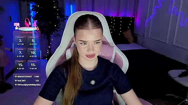 Milla_Rae