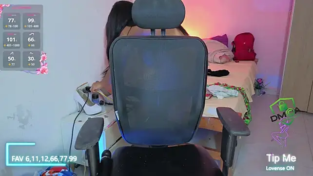 Big_titssplay webcam