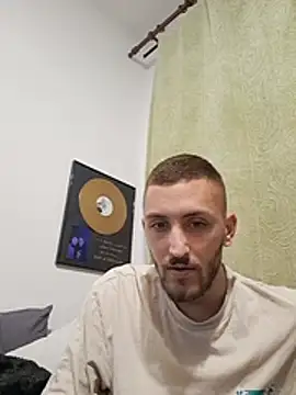 Yris-04 webcam