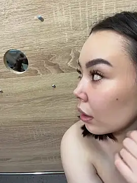 Asian_Asami