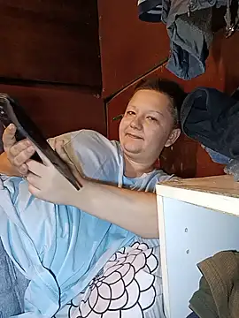 Tina_Mirabella webcam