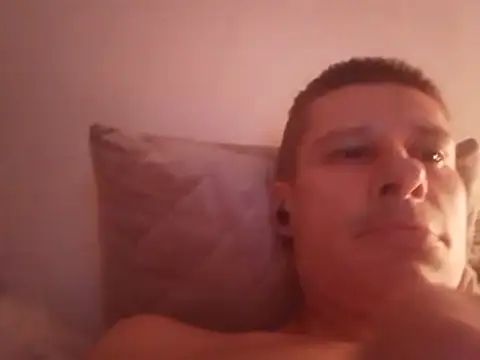 OioiJajaTJStrongKutasen webcam