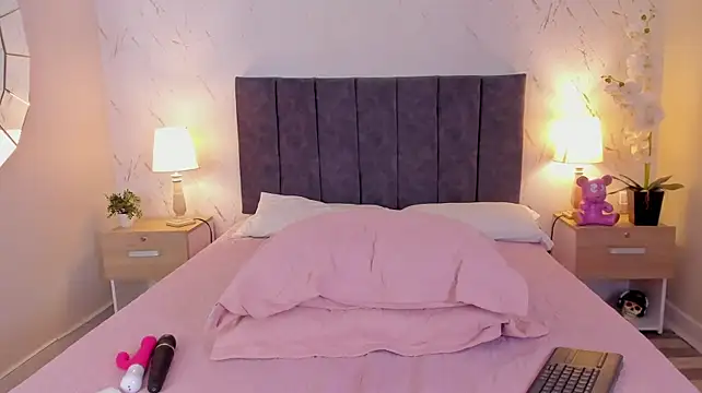 Emilly_Beaumont webcam