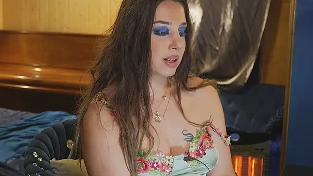 VanessaDoyle webcam