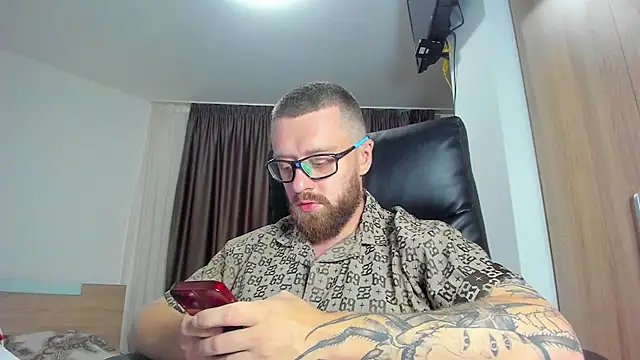 Findom_guy live cam preview